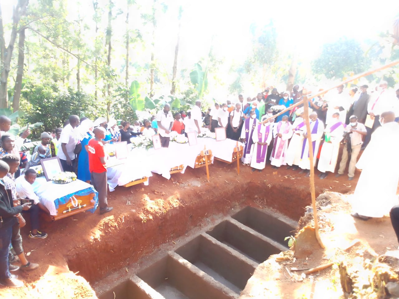 Family of 5 killed on Christmas eve road accident laid to rest in Kisii