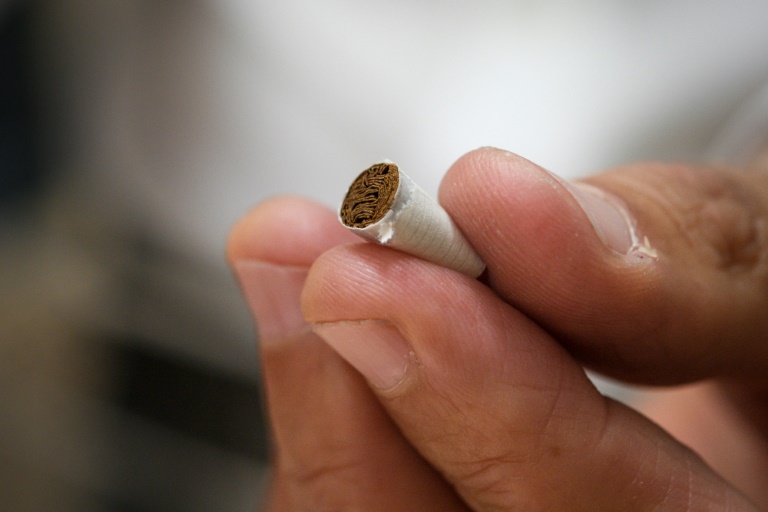 Senate Urged to Rethink Tobacco Bill as Traders Predict Surge in Illicit Goods