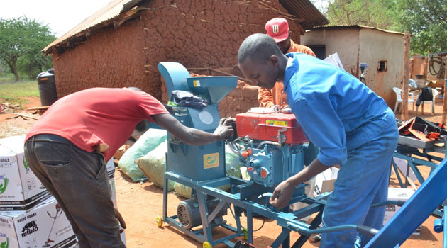 Youth group to commercialize hay production after receiving Sh1.3mn equipment