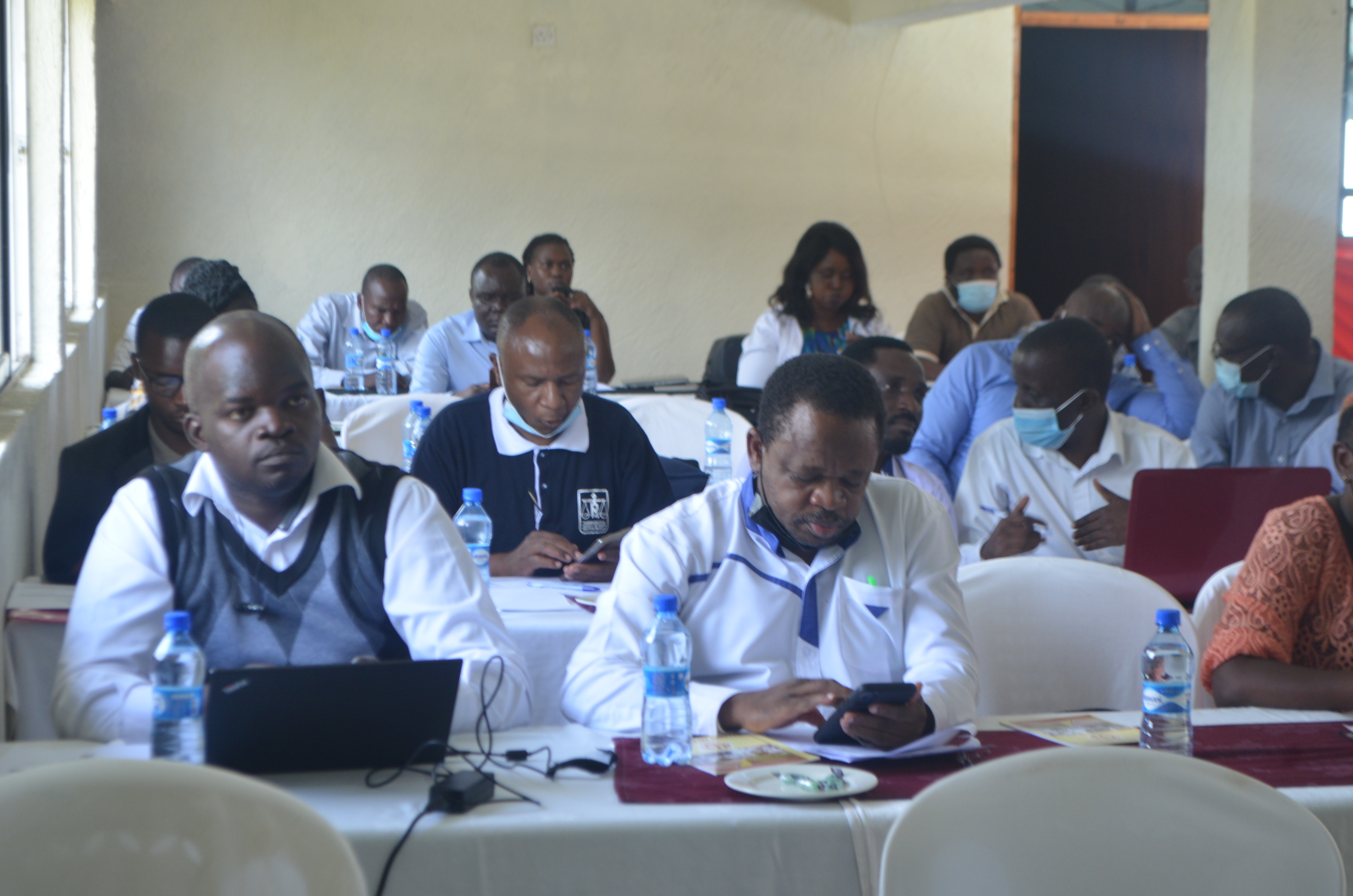 Pharmacy and Poisons Board to license online pharmacies