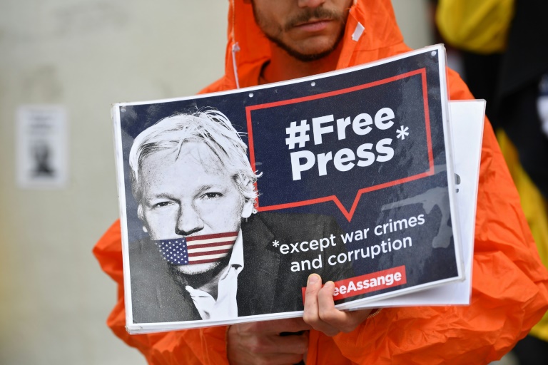 Assange in final UK appeal against extradition to U.S.