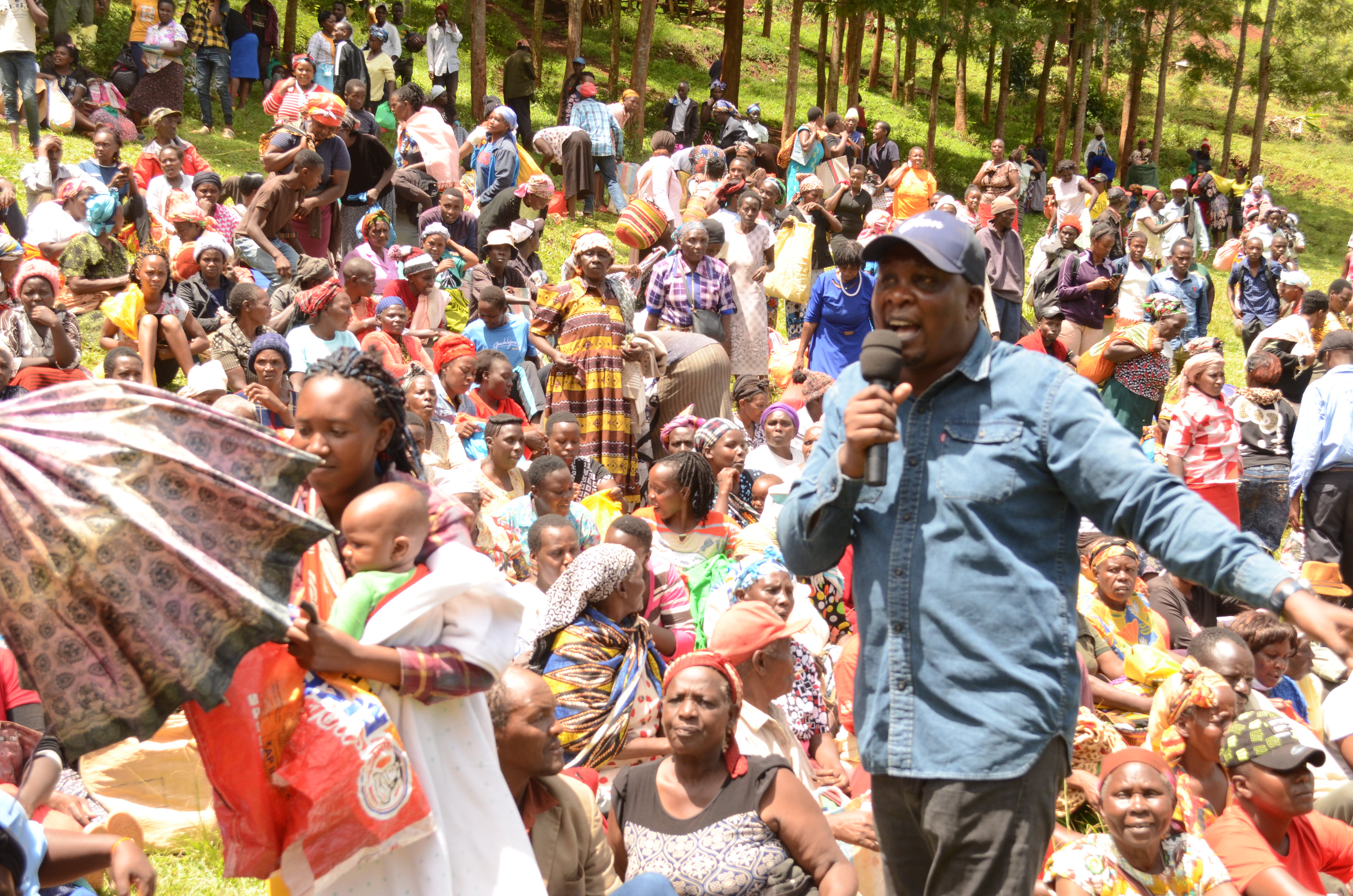 Give less vulnerable food instead of cash, govt urged