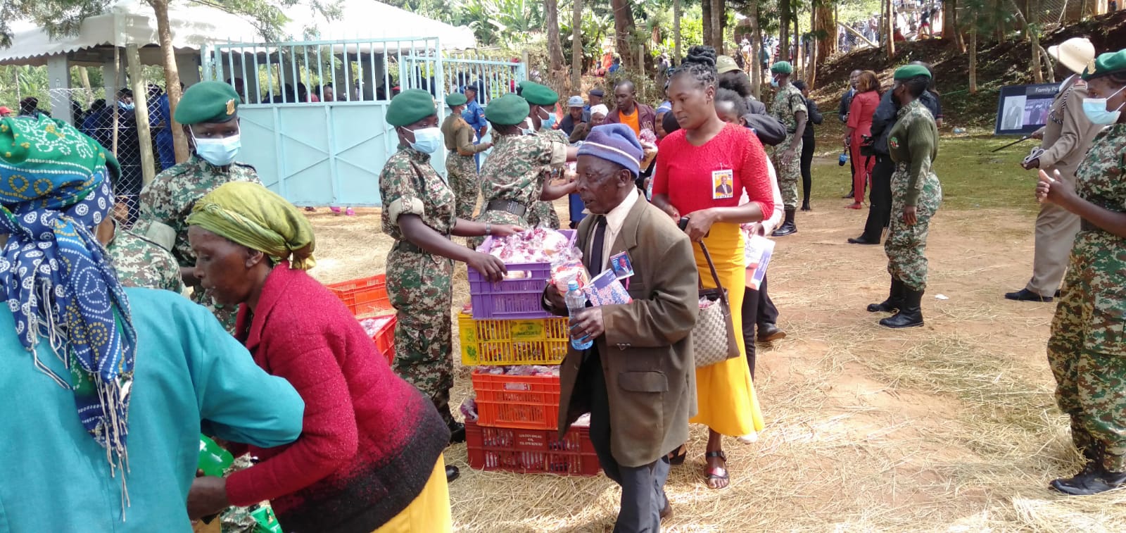 Bread, soda and water for Kibaki mourners