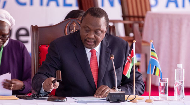 EAC lauds Uhuru’s leadership as Summit Chairperson after tenure ends