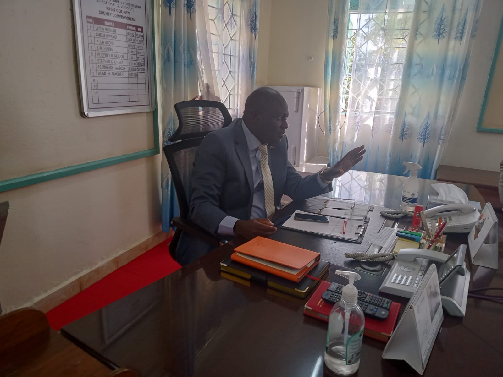 Probe launched into Kisii chaos where 6 police officers were injured