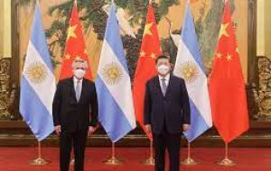 Xi, Fernandez congratulate high-level forum on cultural exchanges
