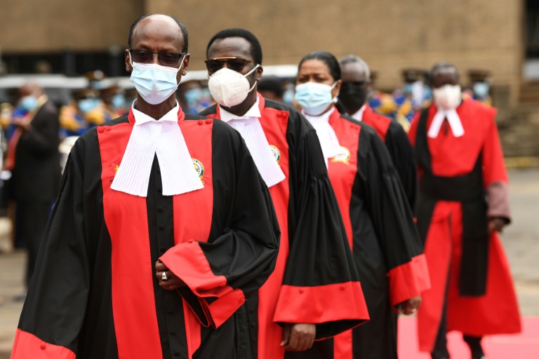 Supreme Court to deliver petition verdict at 12pm