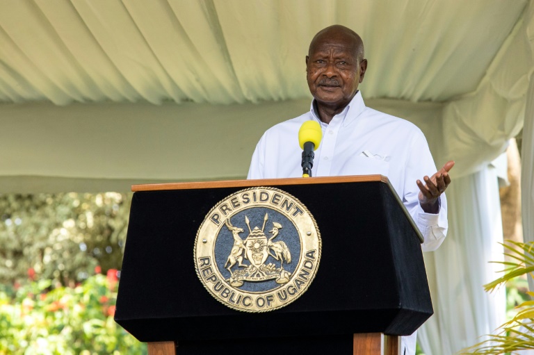 Uganda MPs approve ending oil imports through Kenya