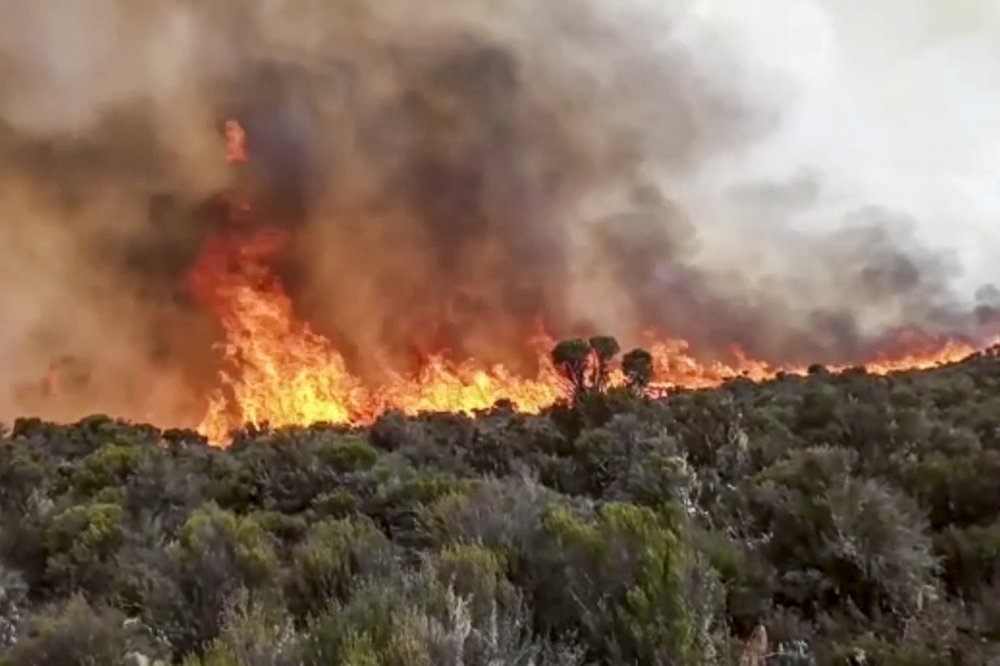 Fire breaks out on Tanzania’s Mount Kilimanjaro