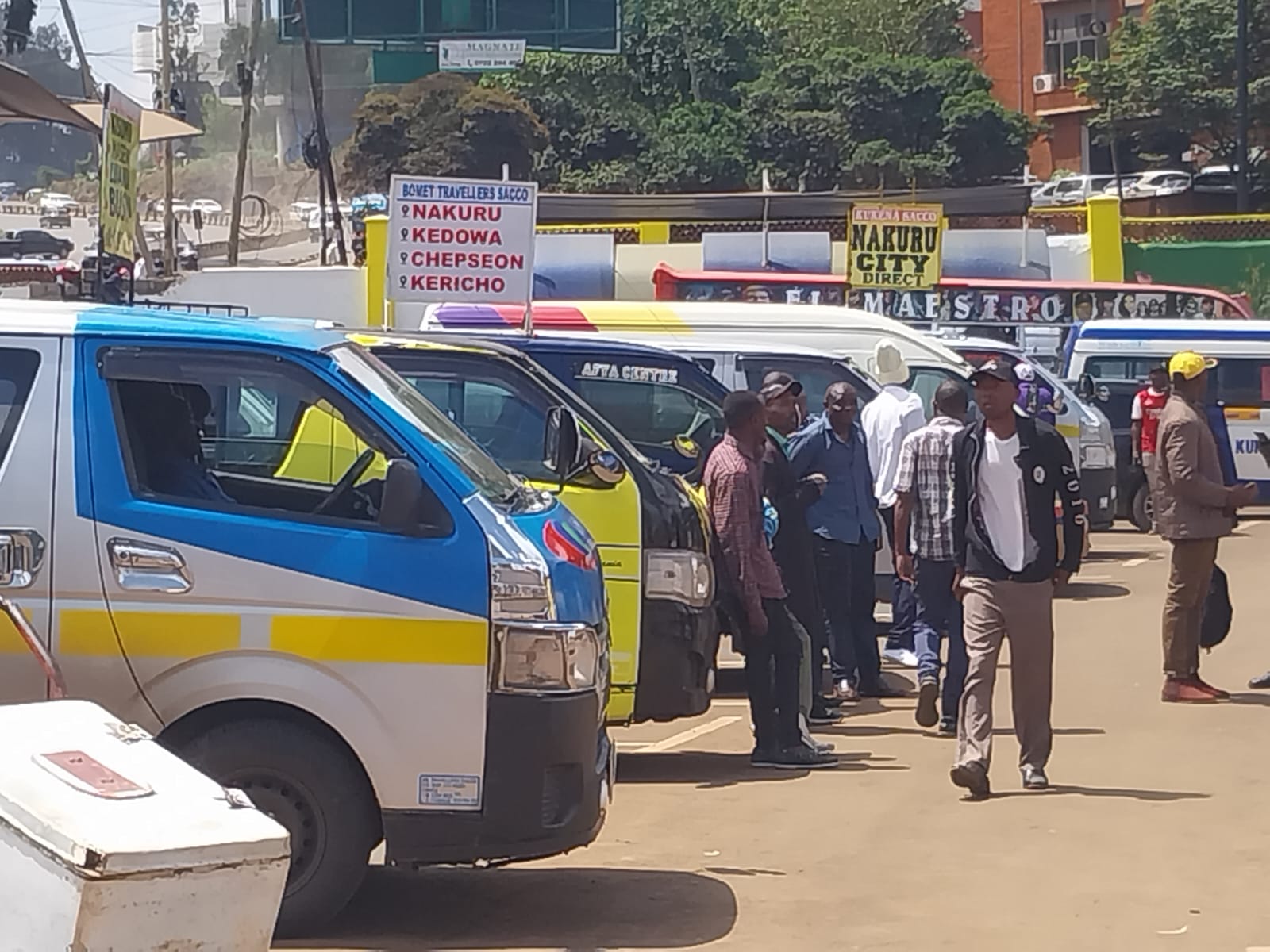 Long distance PSVs begin making their way to Green Park Termins from CBD following Sakaja’s directive