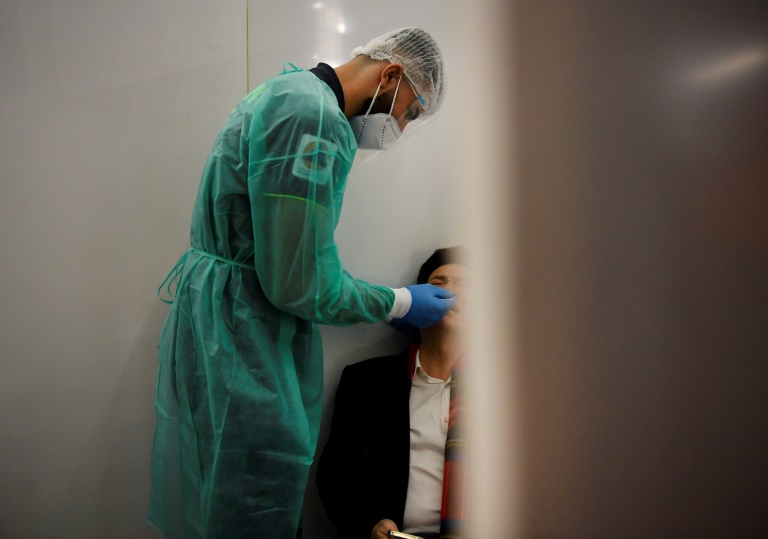 <strong>International medical experts speak out against COVID-19 restrictions on China</strong>