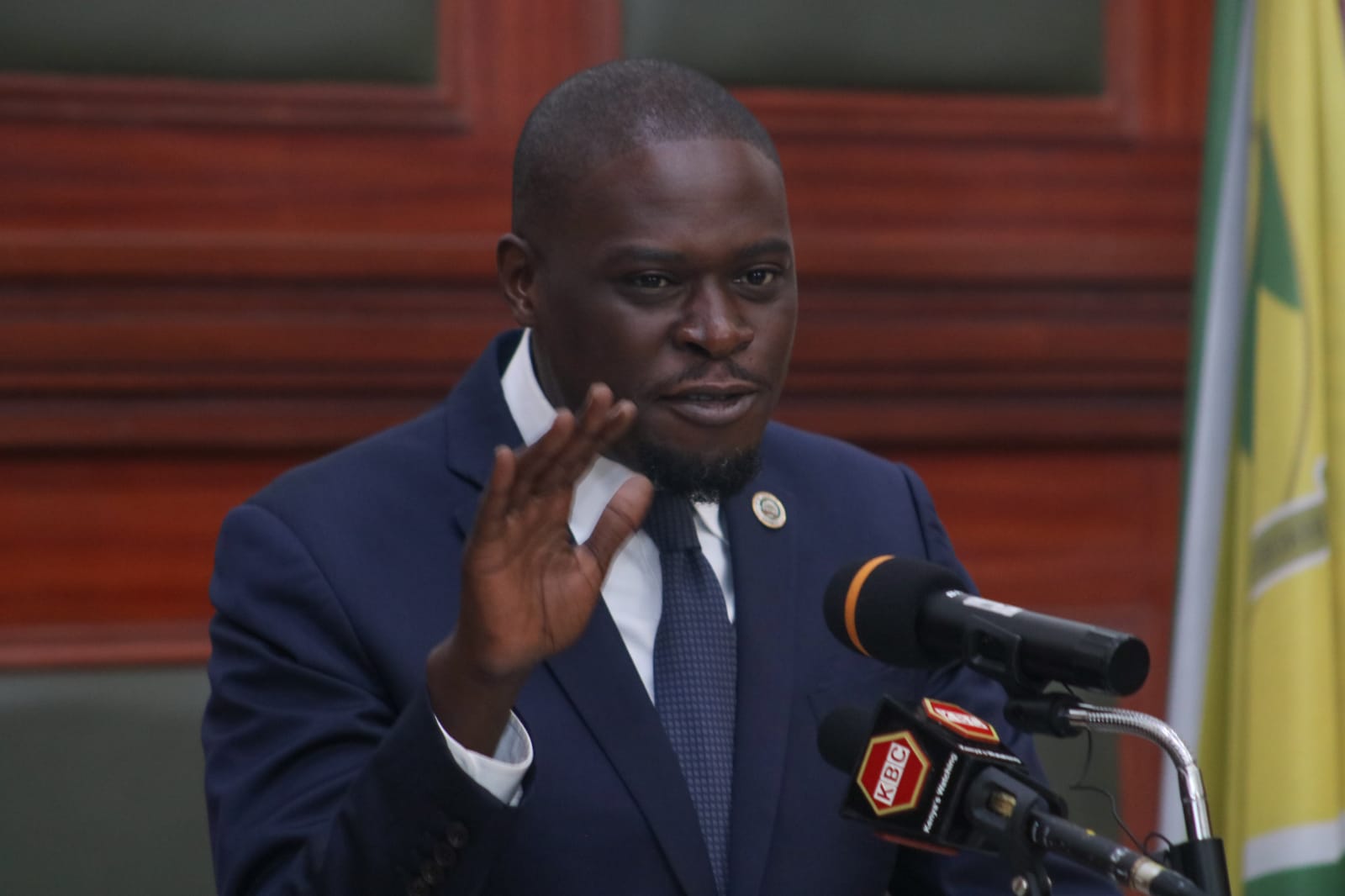 City Hall to introduce free health insurance cover for 232,000 poor households