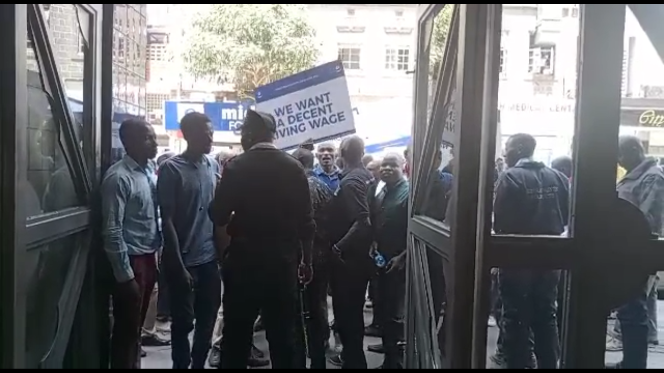 Private security guards stage protests in Nairobi CBD over poor pay