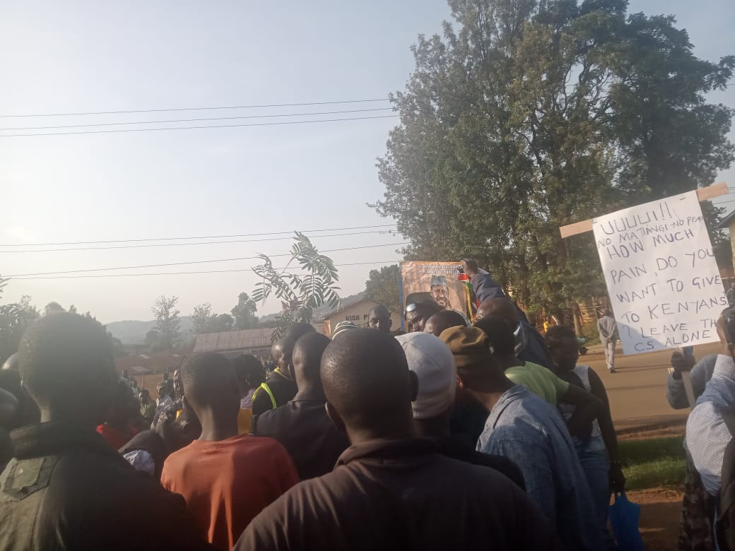 Kisii residents protest over questioning of Matiangi by DCI