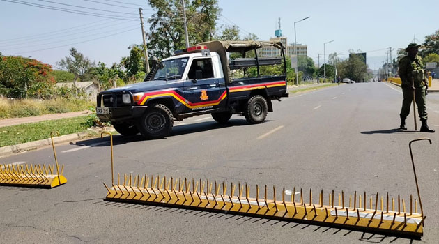 Suspected Drug Mules Nabbed With 13.9kg of Cannabis at Highway Roadblock
