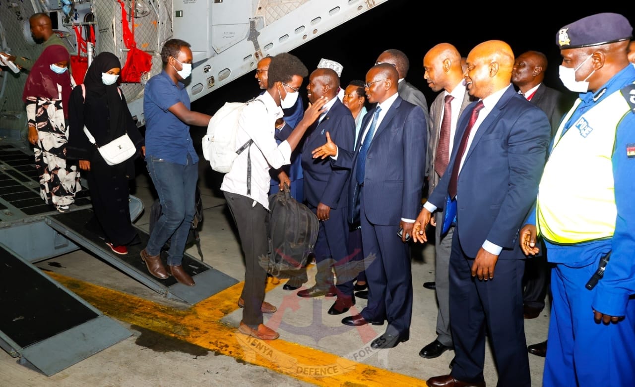 19 Kenyans among first batch of evacuees fleeing Sudan jetted back home