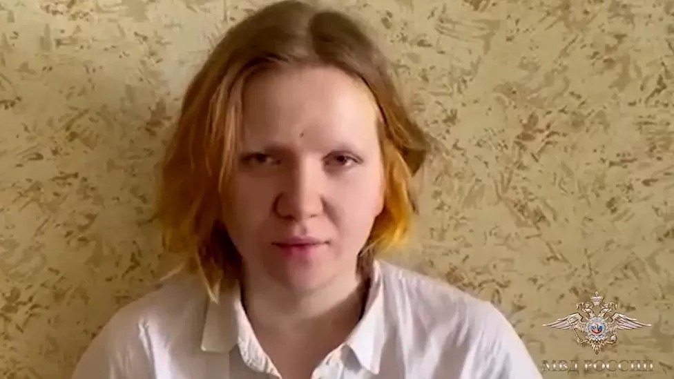 Darya Trepova: Russia releases tape of suspect in cafe killing of Vladlen Tatarsky