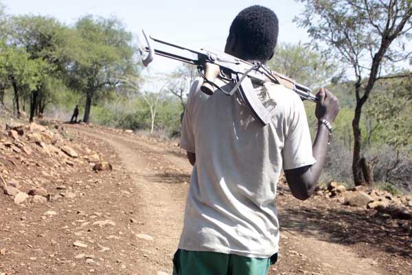 Volunteer information on bandits to security apparatus, Commissioner appeals