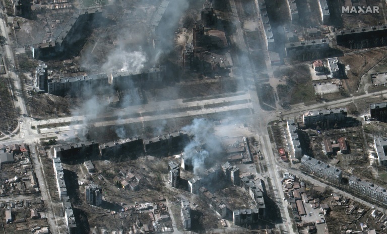 Unanswered questions in downed plane amid Ukraine and Russia claims