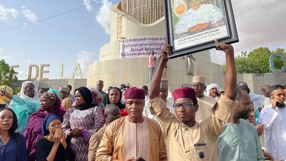 Niger soldiers declare coup on national TV