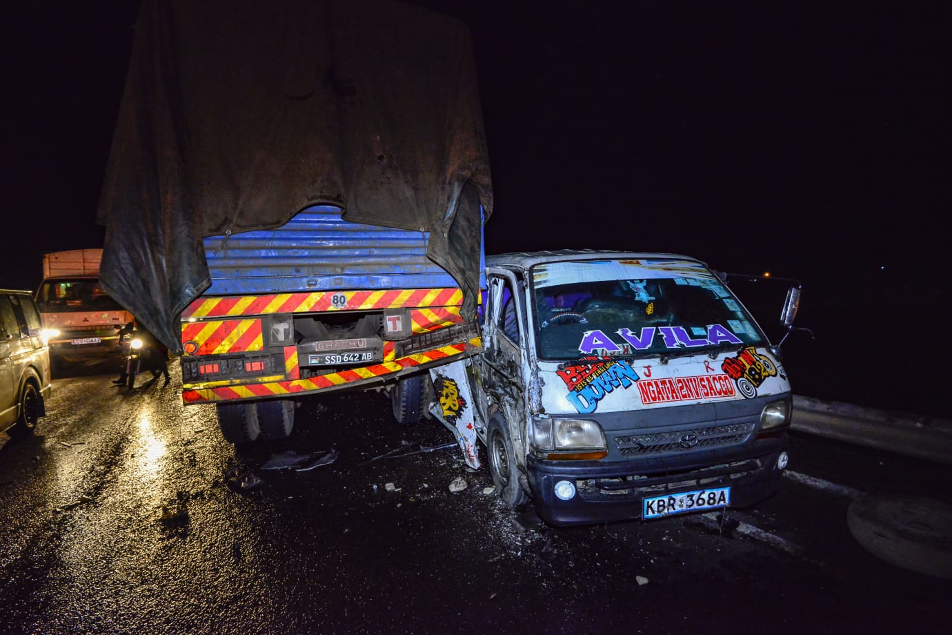 Truck driver’s quick action averts disaster at Ngata Bridge black spot on Nakuru-Eldoret Highway
