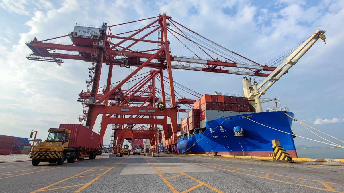New route facilitates biz ties for BRICS