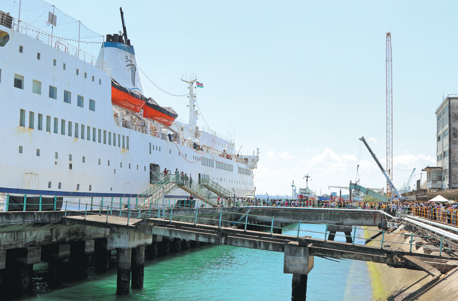 Kenya hosts world’s largest floating book fair