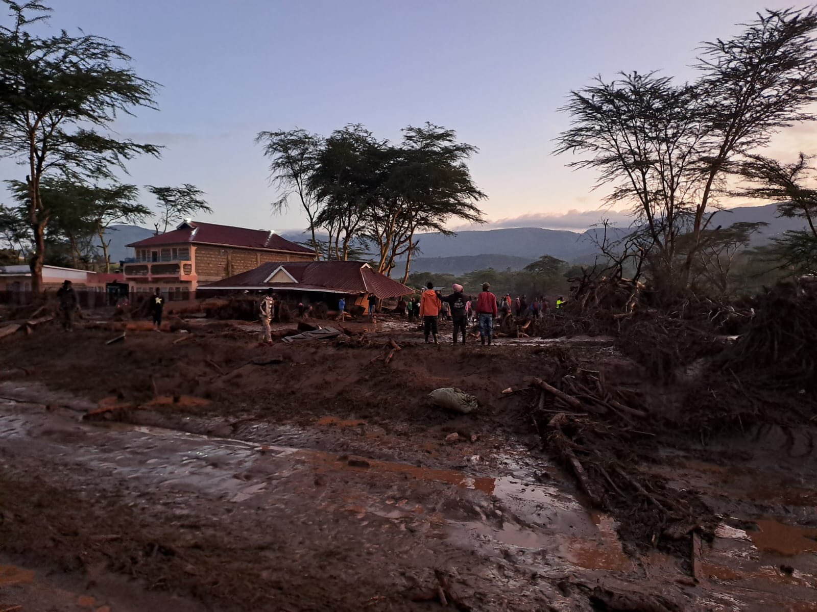 Mai Mahiu-Narok Road closed after severe crack occurs