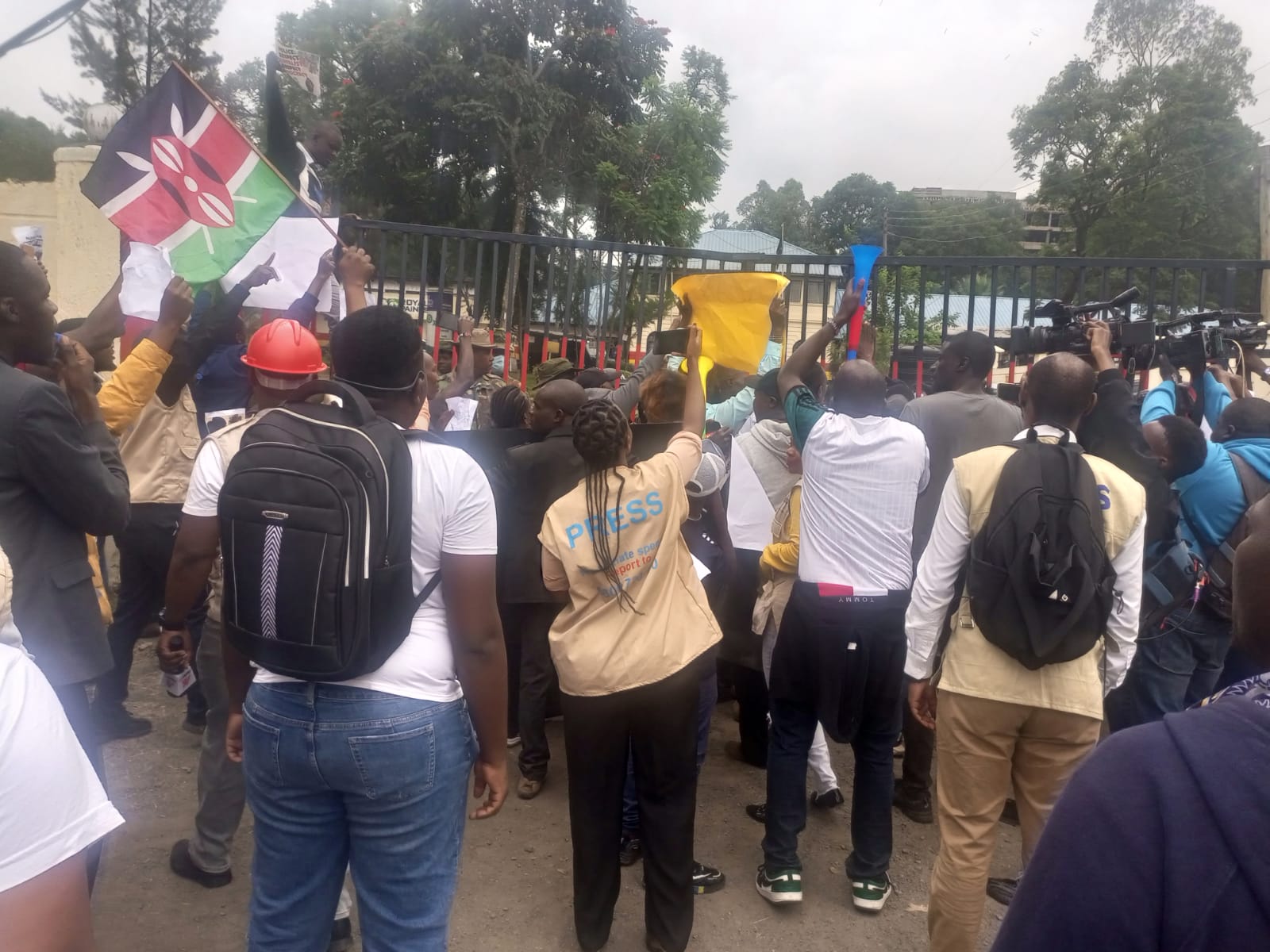 Nakuru journalists protest over shooting of their colleague