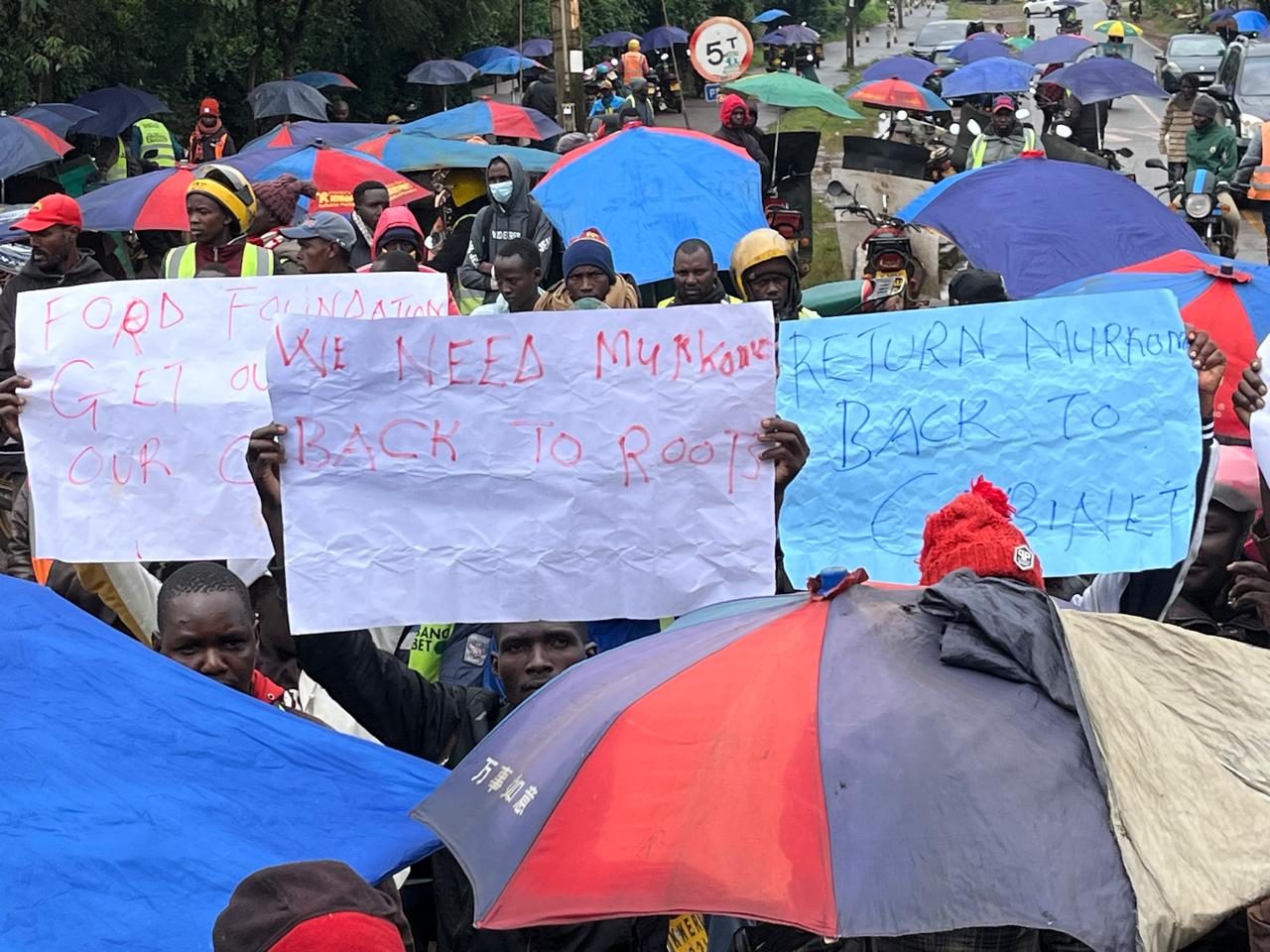 Eldoret police disperse youths protesting in support of Murkomen’s re-appointment