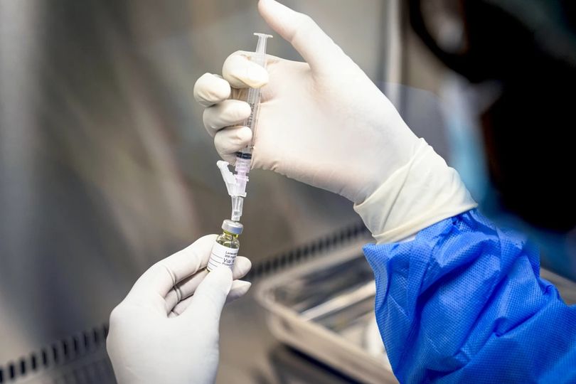 Twice-yearly injectable lenacapavir treatment shows 100pc efficacy in HIV prevention.