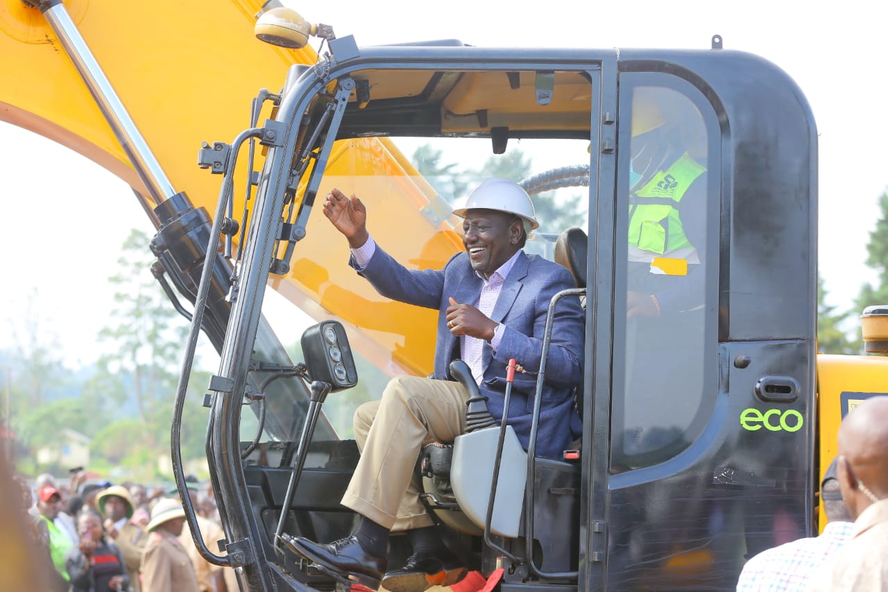 President Ruto commissions cancer center in Kisii to provide access to  treatment for residents