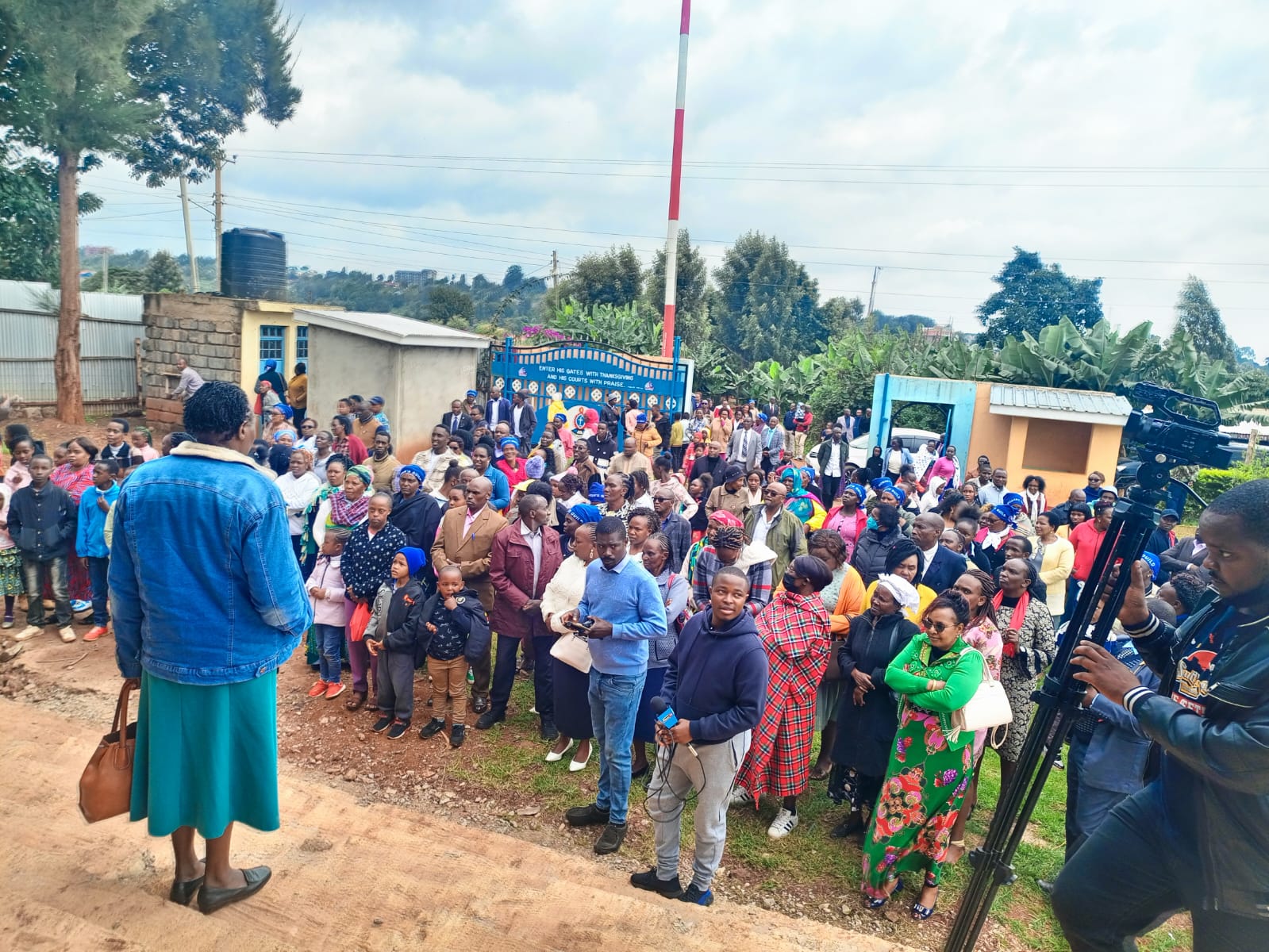 Service in Nyeri church disrupted as youth protest move to kick out minister