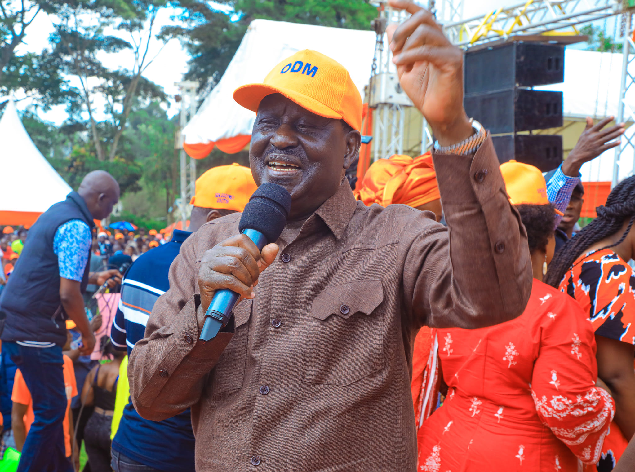 CS Wandayi Calls Out ‘Vultures’ Clinging to Raila for Political Survival