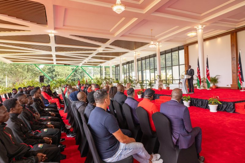 Ruto urges football managers to match athletic sucess