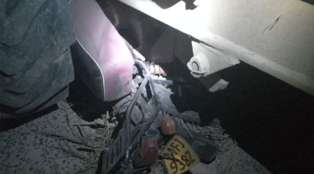 Cane hauler runs over a motorcyclist and pillion rider in Miwani