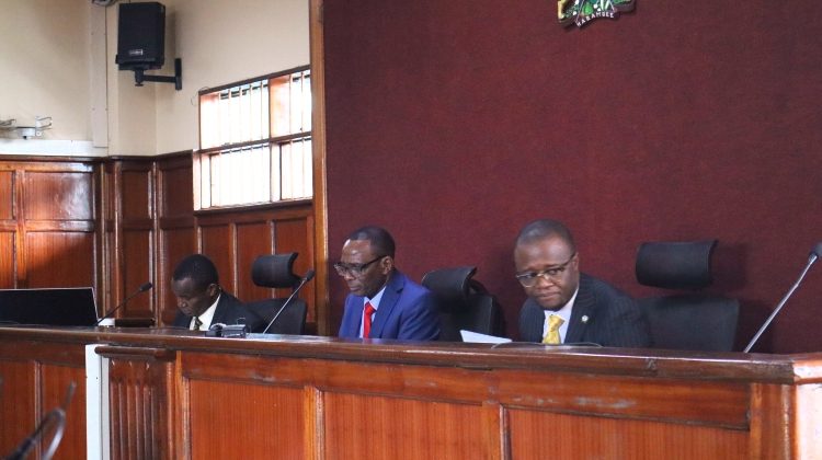 3-judge bench directs petitioners in case to remove Supreme Court judges to serve respondents