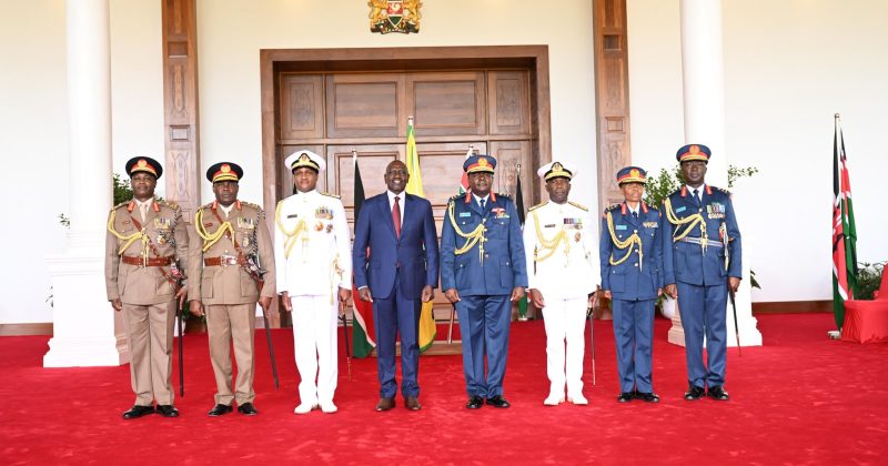 Ruto Presides Over Swearing-In of KDF Leadership