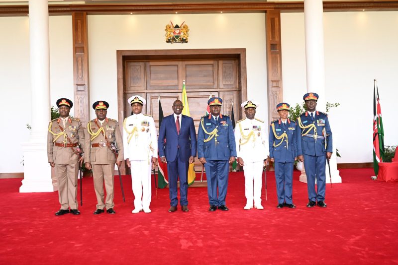 Ruto Presides Over Swearing-In of KDF Leadership