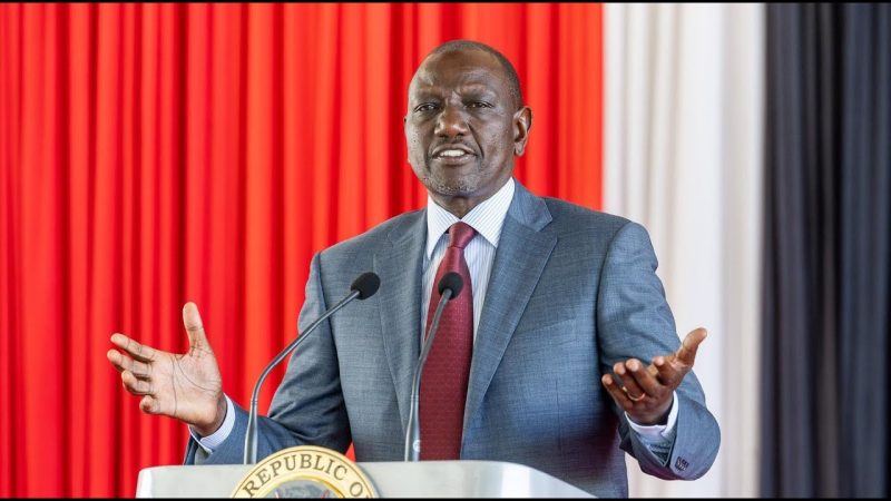 (WATCH) President Ruto backs police, says criminals won’t attack officers; urges support for law enforcers