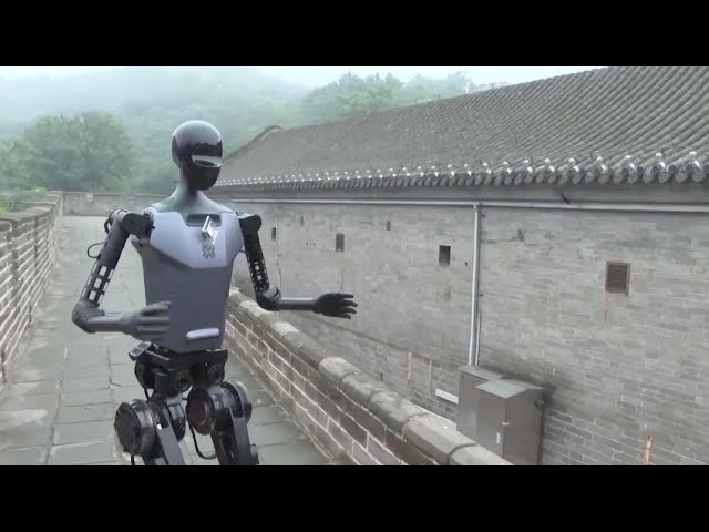 (WATCH) Rise of the machines? 2025 World Humanoid Robot Games kick off with symbolic relay at Great Wall