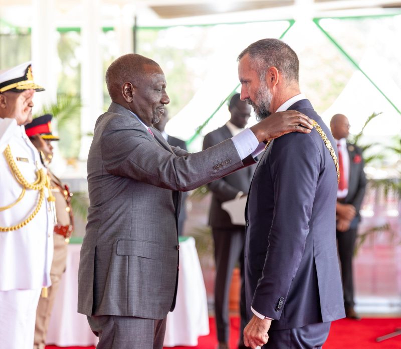 Ruto confers Prince Rahim Aga Khan V with Chief of the Order of the Golden Heart award