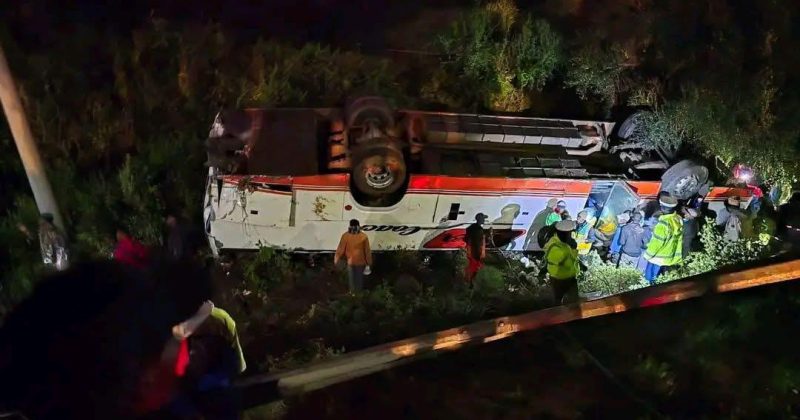 Two dead, several injured after accident along Mai Mahiu-Narok Road