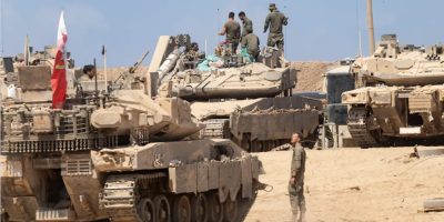 Israeli tanks push into major Gaza City residential area