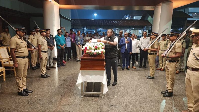 Raila’s body arrives at his Opoda farm ahead of tomorrow’s burial
