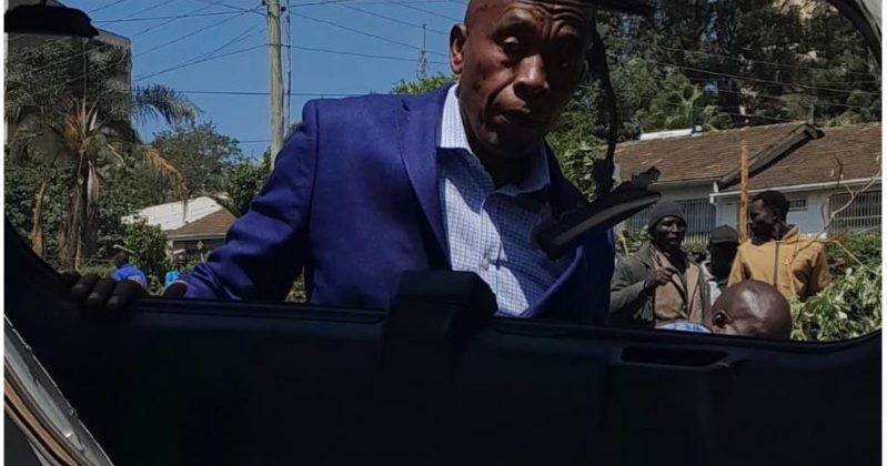 PHOTOS: Wamatangi visits demolished carwash after bulldozers wreck vehicles