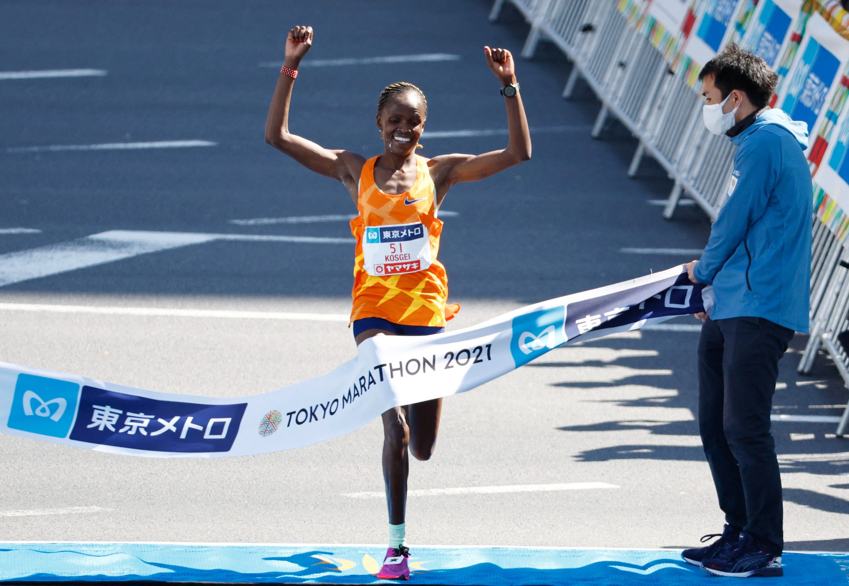 World record holder Kosgei bows out of London Marathon due to hamstring injury
