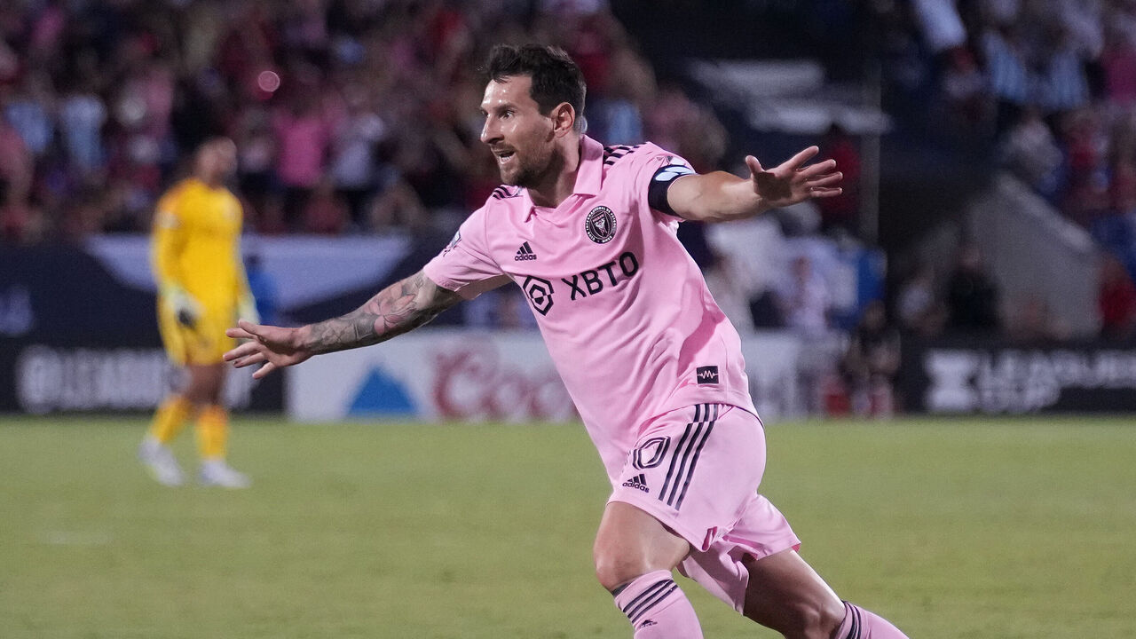 Messi magical again as Miami move past Dallas after shoot-out