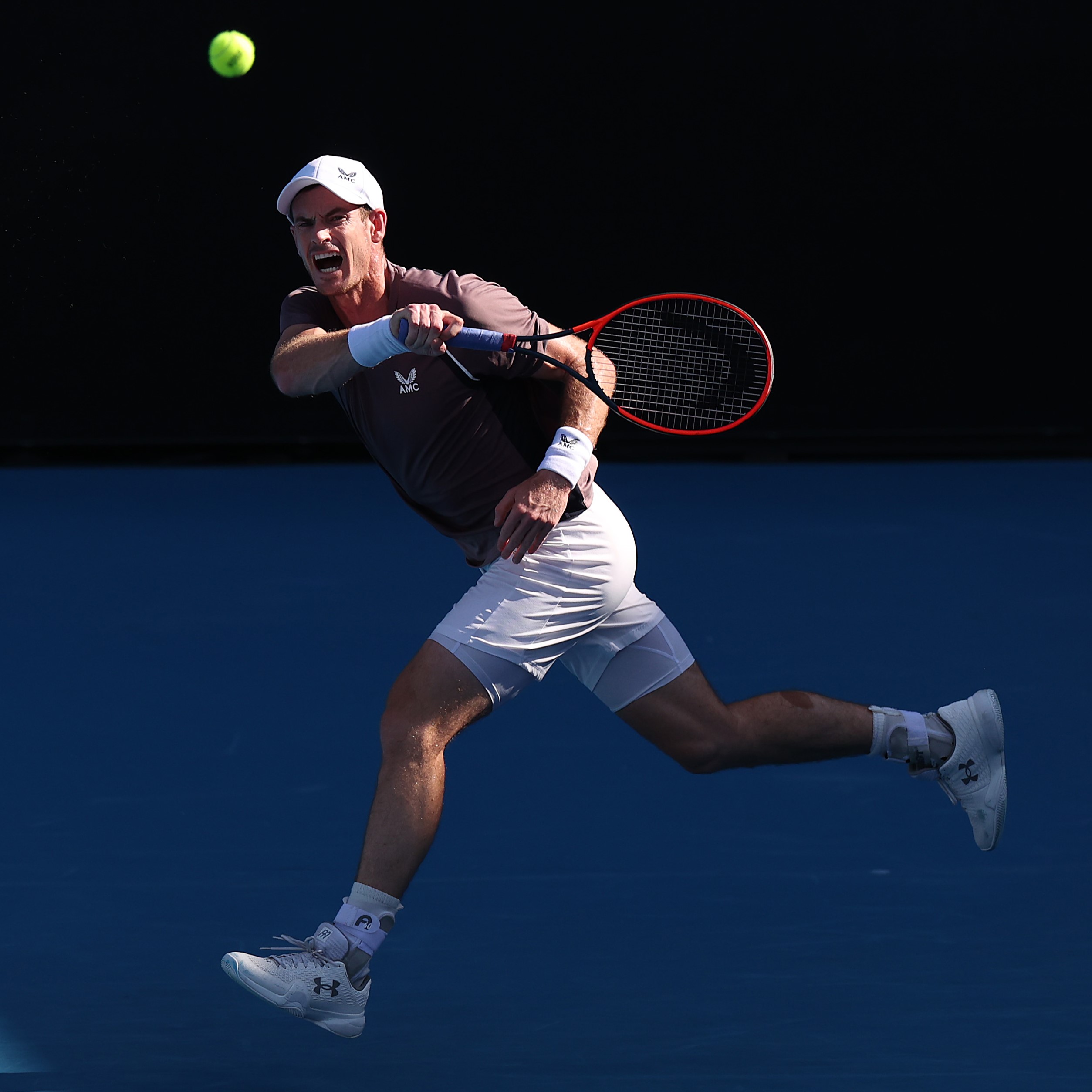 Andy Murray suffers first round defeat at Australian Open