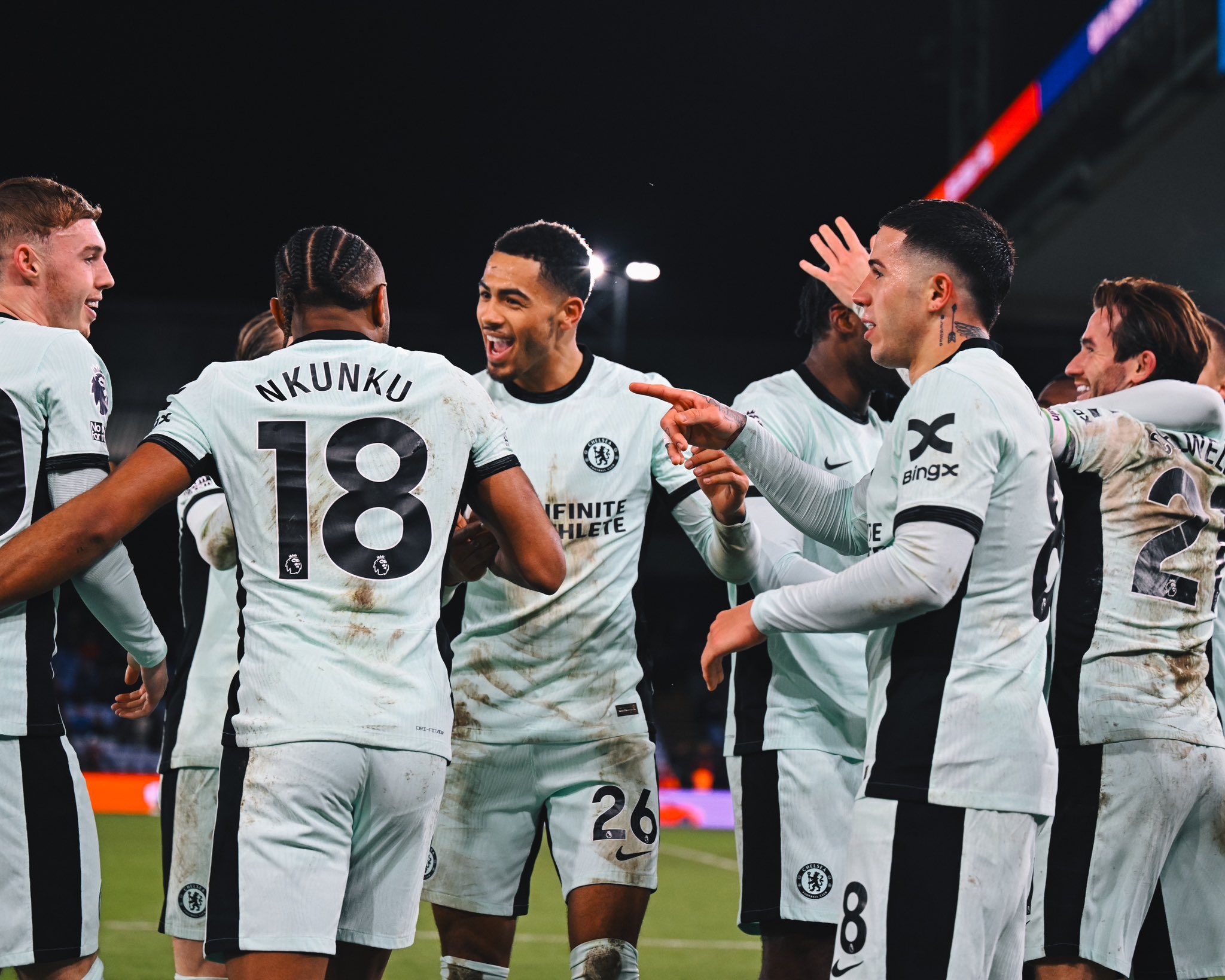 Chelsea score twice in added time to beat Palace